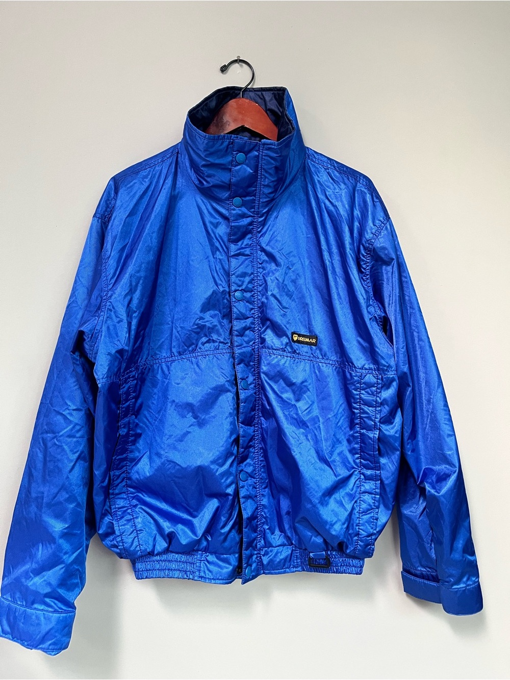 Vintage 80’s-90’s nylon royal blue jacket